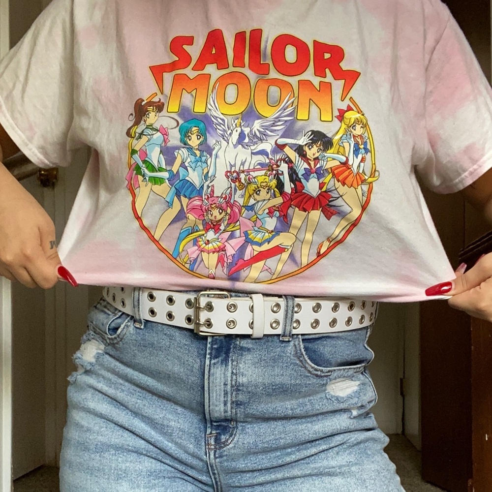 sailor moon graphic tee